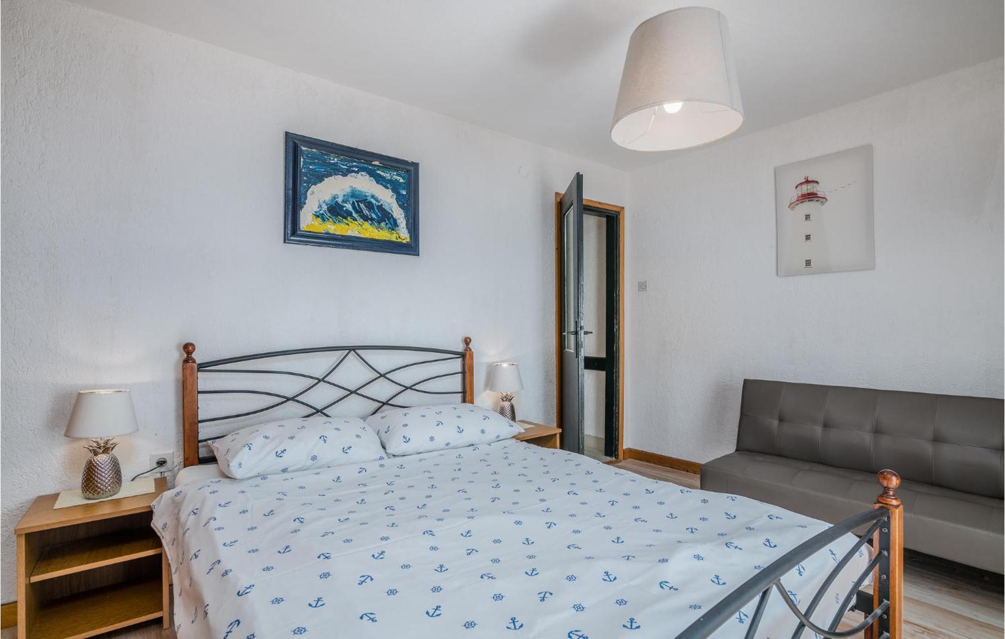 2 Bedroom Gorgeous Home In Baska Dış mekan fotoğraf
